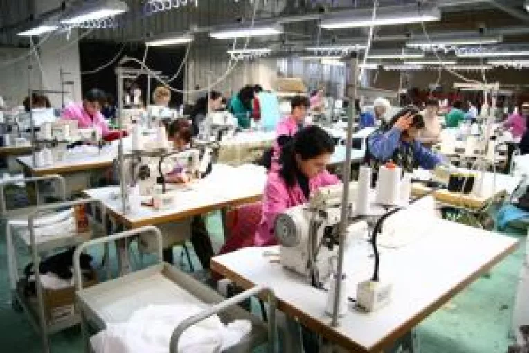 De ce sunt platiti angajatii  cu salariul minim