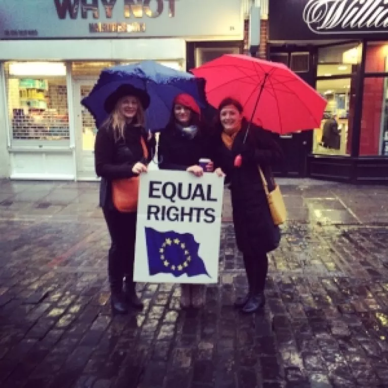 Delia Antal a sustinut protestul desfasurat ieri la Londra, in fata sediului Channel 4