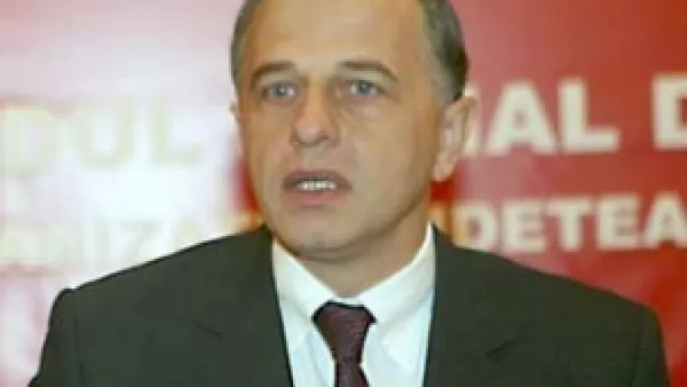 Geoana: prin motiunea de cenzura, PD-L incearca sa amane alegerile