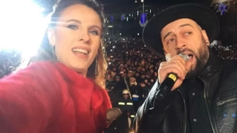 Hit Revelion 2018: Criticul muzical Andrei Partos a criticat dur spectacolul Primariei din Piata George Enescu, dar si prestatia prezentatorilor