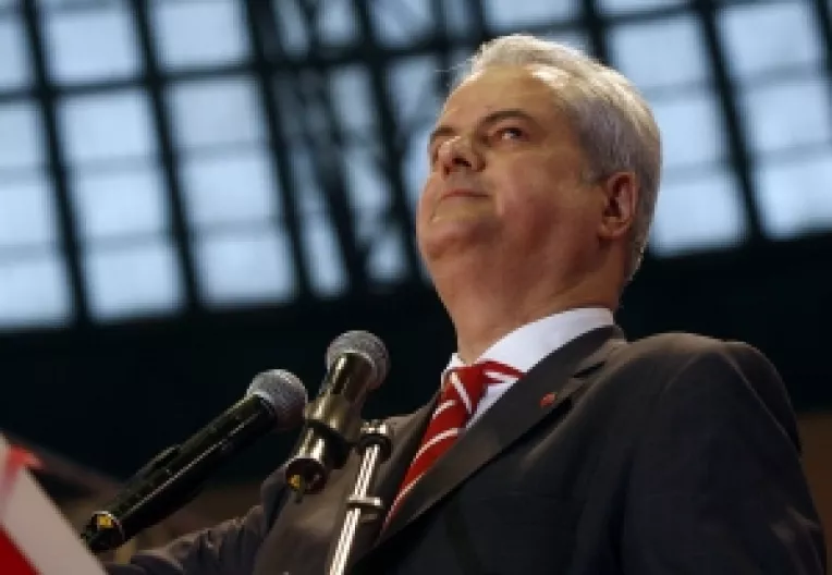 Nastase: Nu merg la Cotroceni pentru ca nu cred ca prezenta mea i-ar face bine lui Traian Basescu