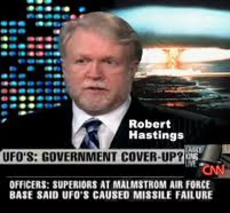 Robert Hastings critica modul in care CIA desecretizeaza dosarele OZN: simpla demitizare sau dezinformare?